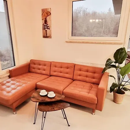 Appartement Florian Garden With Private Parking